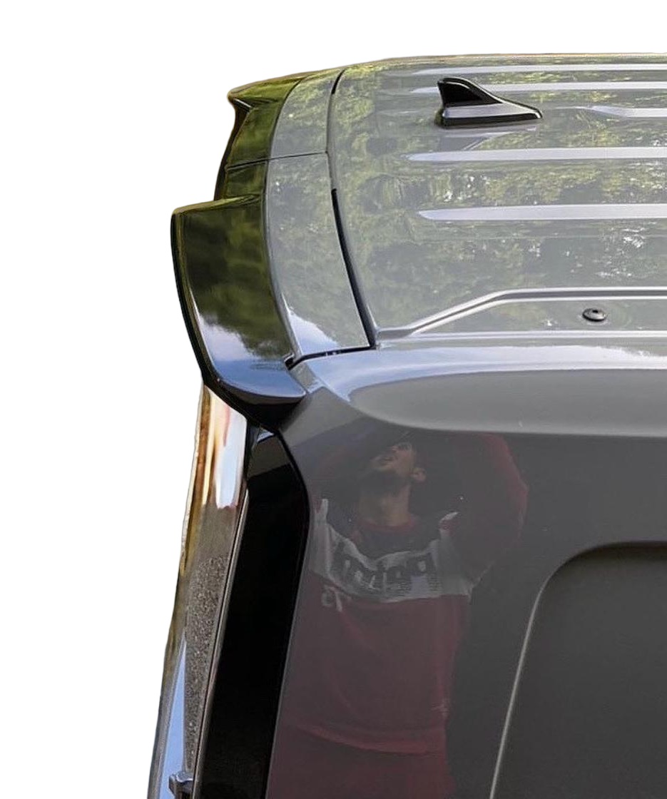 Volkswagen Caddy Mk5 Çift Kapı (2021 - 2024) Sport Style Spoiler (Plastik) - Görsel 4