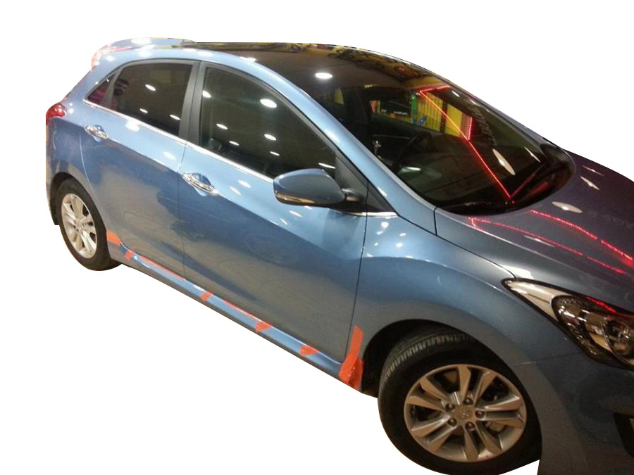 Hyundai i30 (2011-2016) Custom Yan Marşpiyel Seti (Plastik)